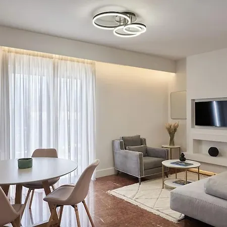 Apartment A Sunkissed Retreat Under The Acropolis *