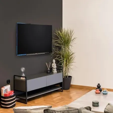 The Hostmaster Artistic Apartment Athens