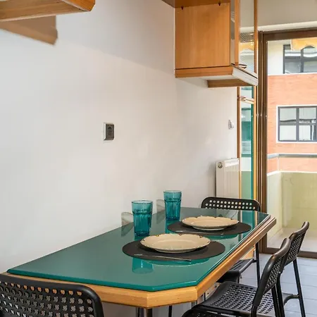 Relaxing 1bd Apt. W/private Balcony * Athens