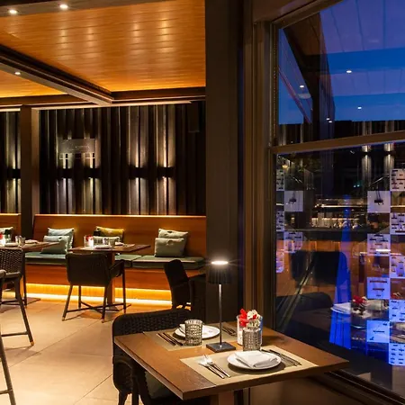 Hotel Capital Center - Mgallery Collection 5*