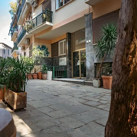 Plaka With Terrace View *