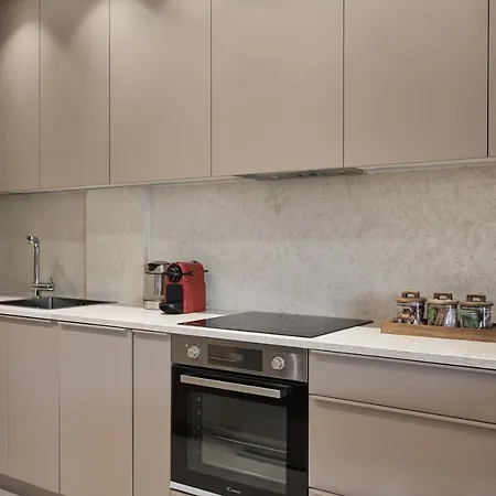 Apartment Urban Heights 3bd Apt, Next To Hilton