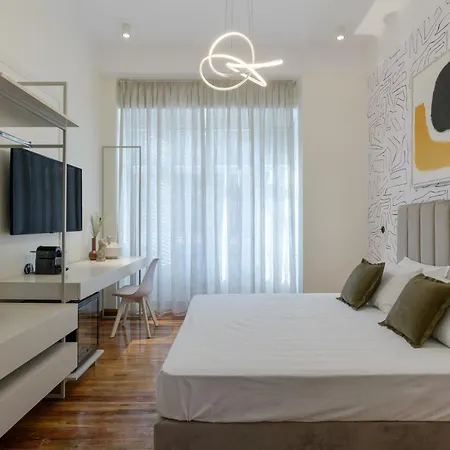 Appartement An Outstanding 3 Bdrm In The Heart Of Athene