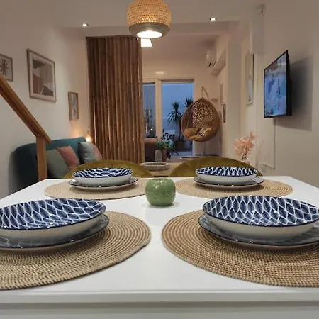 Center Sweet Apartment *