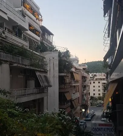 A Peaceful In Apartment