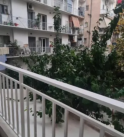 A Peaceful In Apartment Athens