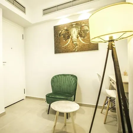 Apartment 350m From Museum Of Acropolis A Cozy & Quiet House