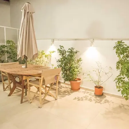Apartment 350m From Museum Of Acropolis A Cozy & Quiet House