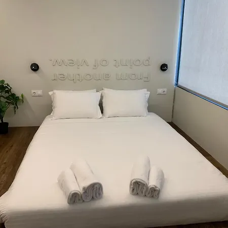 M17 & In The Heart Of Apartment