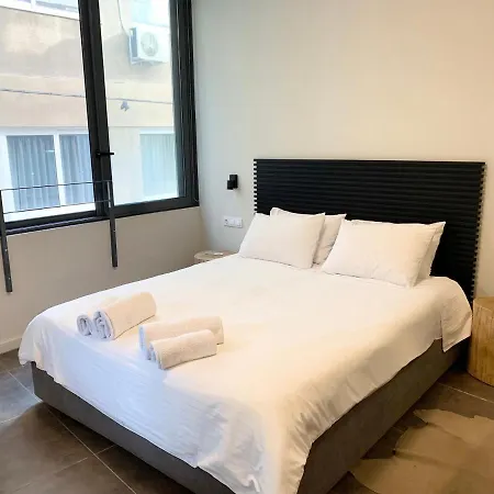 M17 & In The Heart Of Apartment *