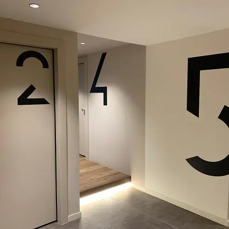 M17 & In The Heart Of Apartment