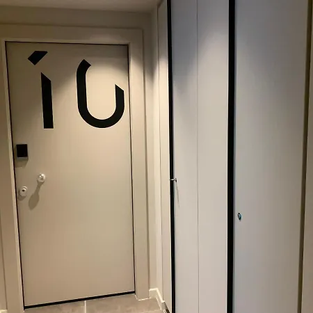 M17 & In The Heart Of Apartment *
