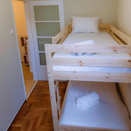 Apartment Plaka