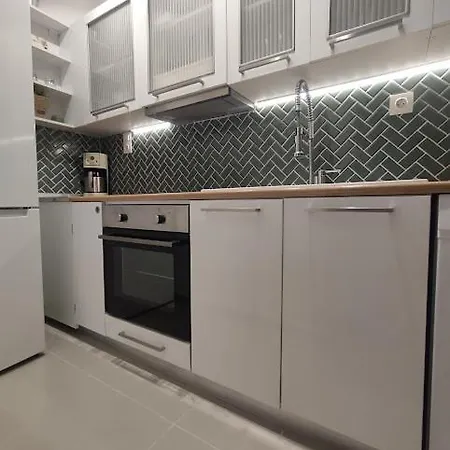 Center Sweet Apartment *