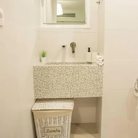 Apartment 350m From Museum Of Acropolis A Cozy & Quiet House *