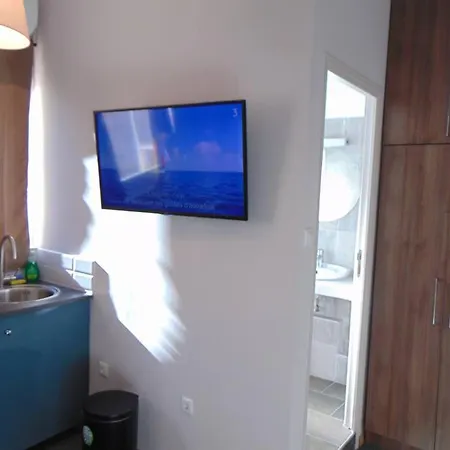 Metropolis A3 -άνετη σουίτα Apartment *