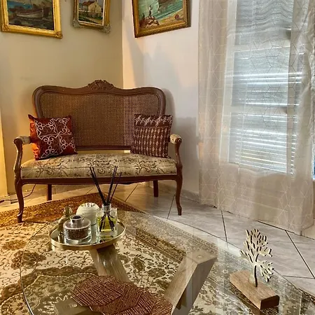 The Traditional Apartment Athens