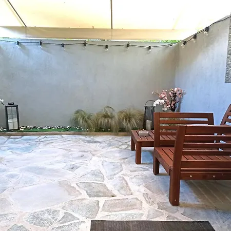Mikalis Apartment