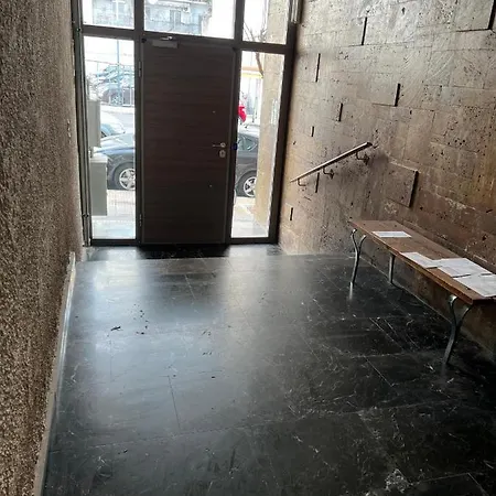 Beautiful With Private Yard Athens