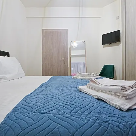 Areos Comfort Living - Alexandras Ave 72 Apartment *