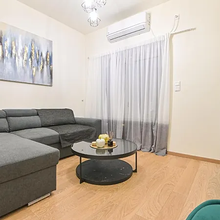 Areos Comfort Living - Alexandras Ave 72 *