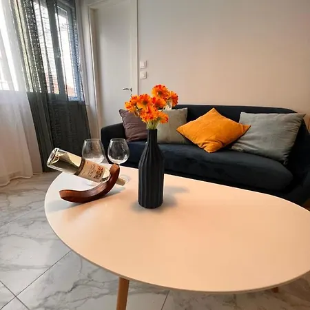 Casa De Tres Hermanos In The Heart Of Apartment Athens