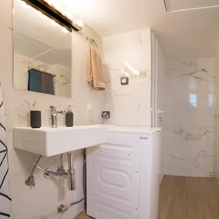 Unforgettable Acropolis View Apartment Athens