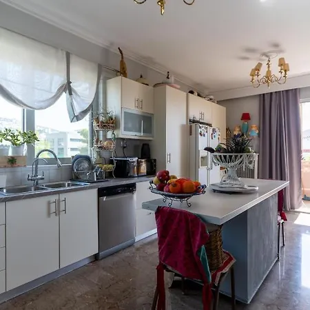 Ioanna's Hellenic Hospitality Hostel Athens