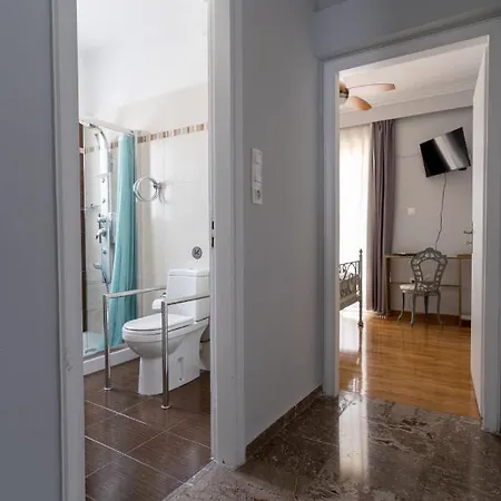 Ioanna's Hellenic Hospitality Hostel *