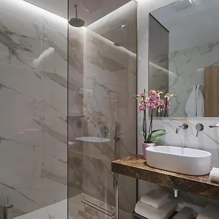 The L7 Str - Luxury Boutique Collection Hotel 4*