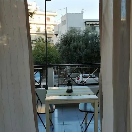 Apartment Cozy Maria In Paleo Faliro