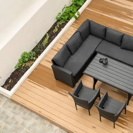 Skiathou 12 Contemporary Residences Athens