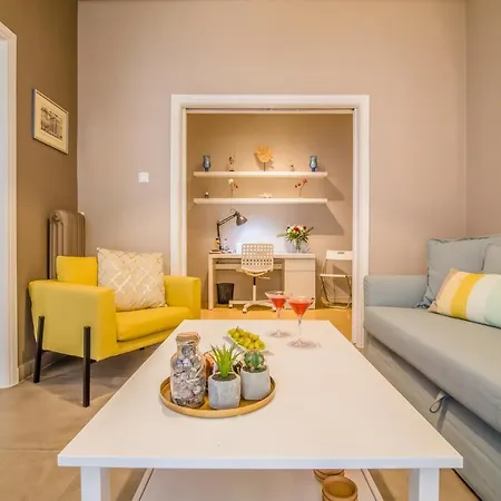 Glyfada's Apartment
