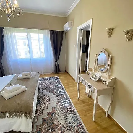 Check Point - Acropolis View Apartment