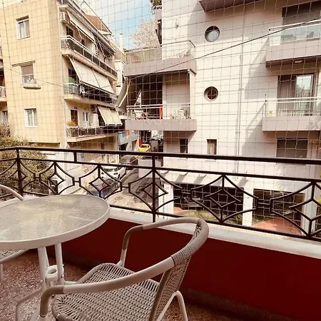 Daisy 15 Min To Acropolis Apartment Athens
