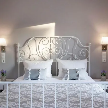 Lilly Apartment *