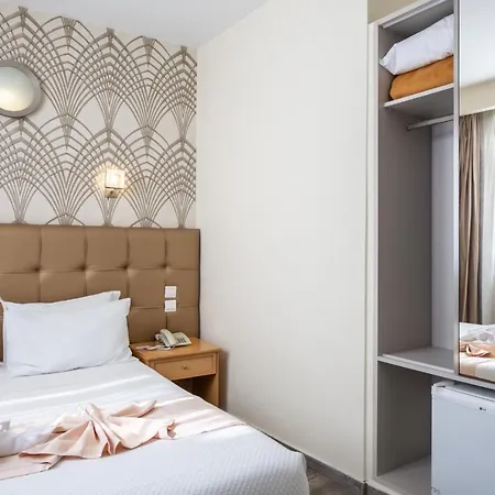 Golden Hotel 3*