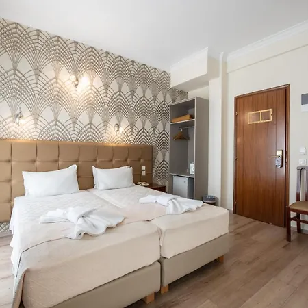 Golden Hotel