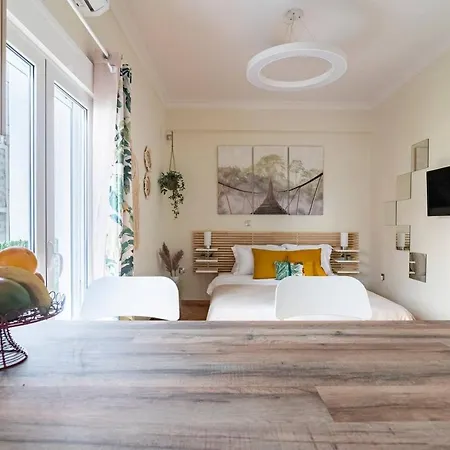 Cozy In Apartment Athens