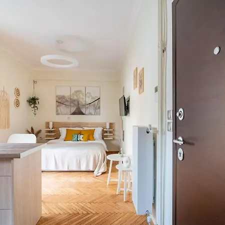 Cozy In Apartment