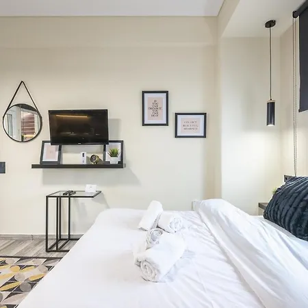 Petralona Stylish Penthouse Appartement