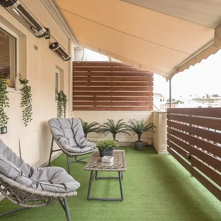 Appartement Petralona Stylish Penthouse *
