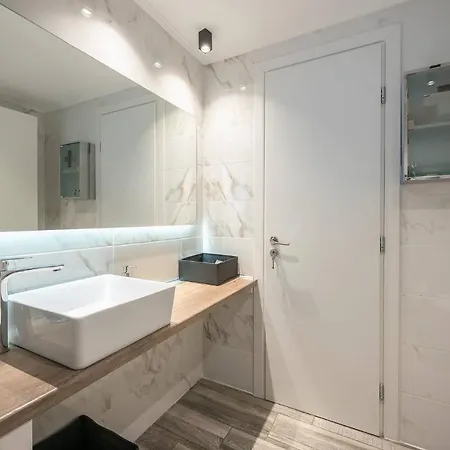 Petralona Stylish Penthouse Athènes
