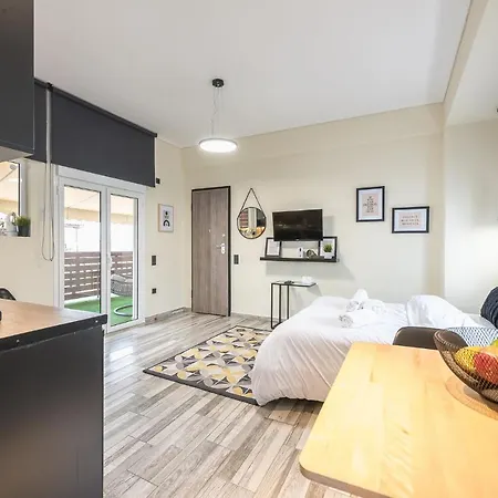 Appartement Petralona Stylish Penthouse *