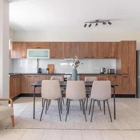 Apartment Superior 3br In Chalandri By Upstreet Athens