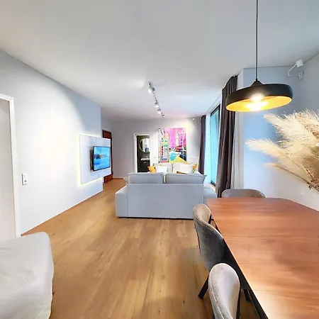 Vivo Athens
