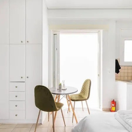 Adorable Sunny With Private Balcony I