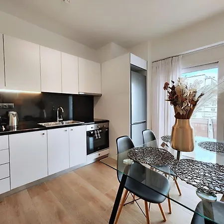 Marathonomachon By Verde Apartments * Athens