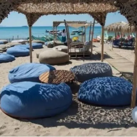 Ecostay - Infinity Business Class 2bdr By The Sea In Alimos Apartment