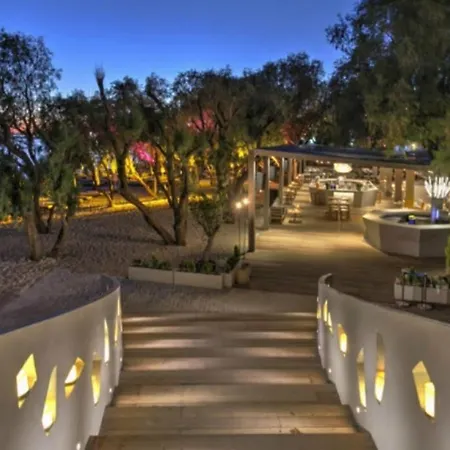 Ecostay - Infinity Business Class 2bdr By The Sea In Alimos Athens